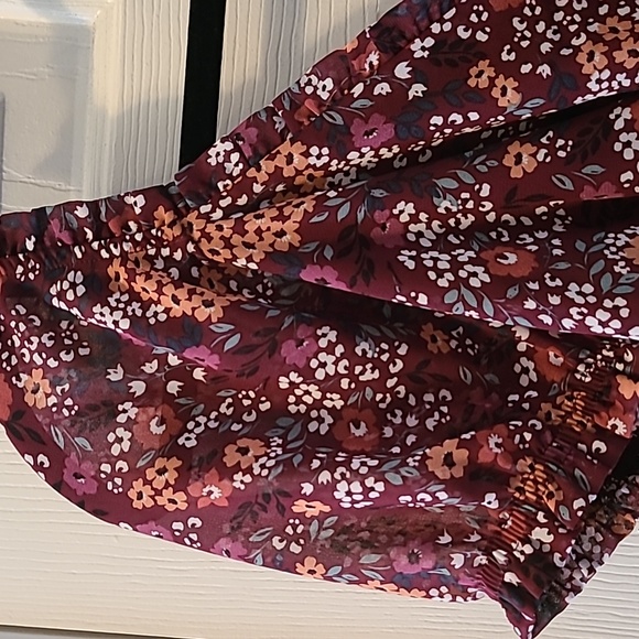 SO BRAND WOMENS JUNIOR SIZE SUMMER TOP WITH SMOCKING SIZE SMALL - Picture 3 of 15